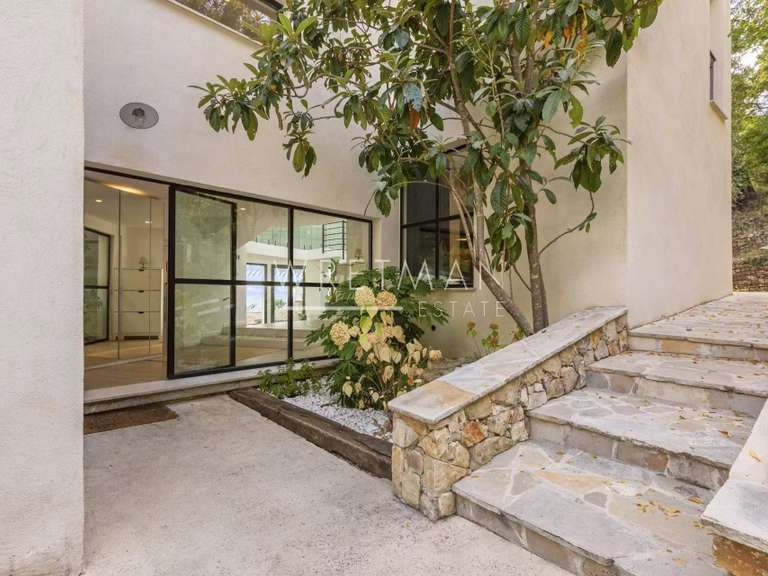 Maison Grasse - 4 chambres - 214m²