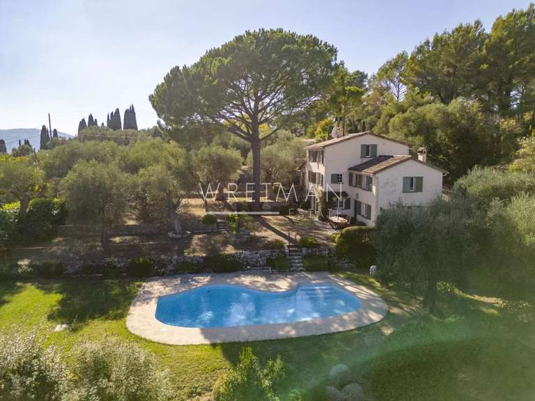 Maison Grasse - 5 chambres - 174m²