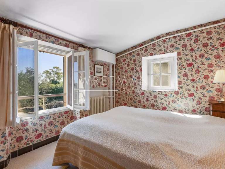 Maison Grasse - 5 chambres - 174m²