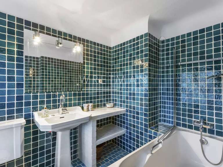 Maison Grasse - 5 chambres - 174m²