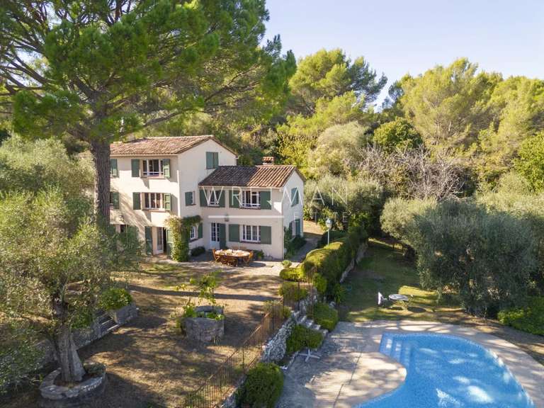 Maison Grasse - 5 chambres - 174m²