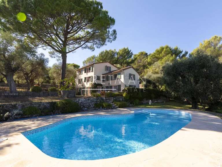 Maison Grasse - 5 chambres - 174m²