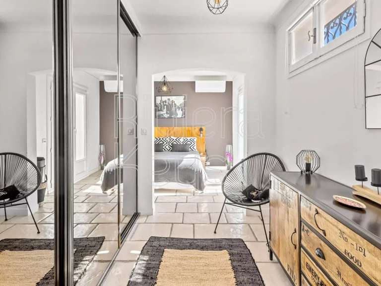 Maison Grasse - 5 chambres - 198m²