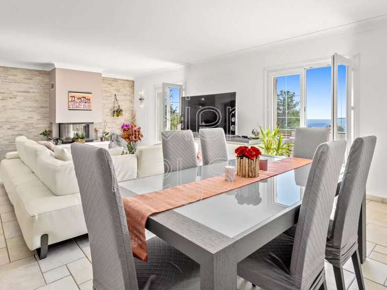 Maison Grasse - 5 chambres - 198m²