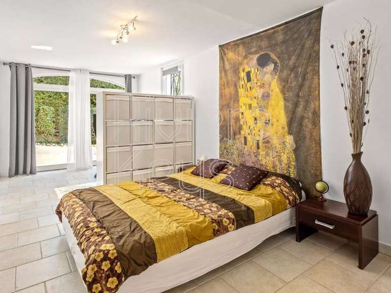 Maison Grasse - 5 chambres - 198m²