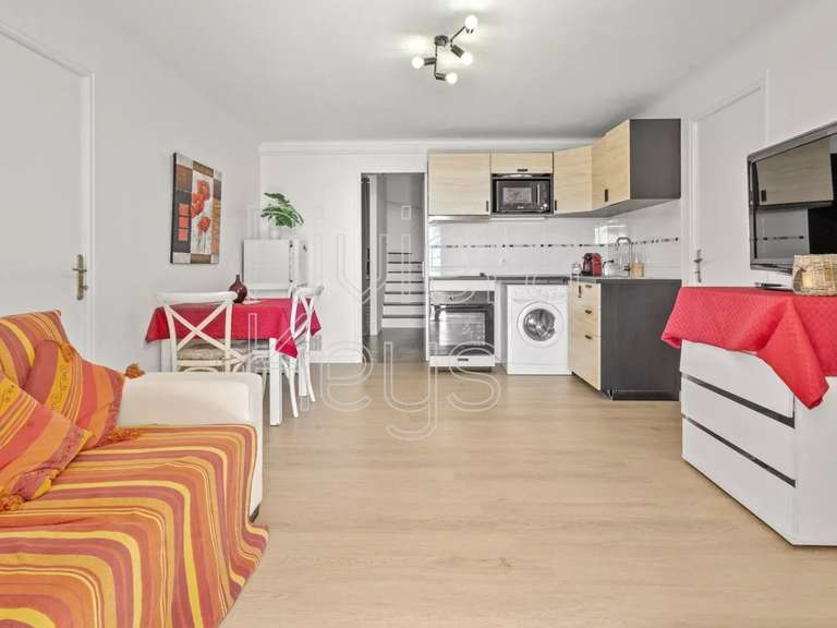 Maison Grasse - 5 chambres - 198m²