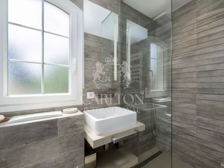 Maison Grasse - 4 chambres - 141m²