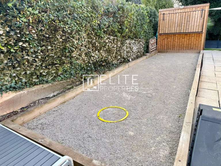 Maison Grasse - 4 chambres - 126m²