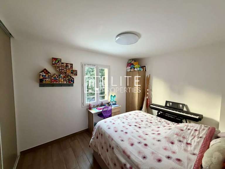 Maison Grasse - 4 chambres - 126m²