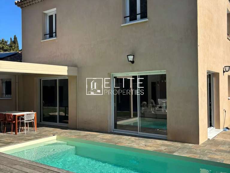 Maison Grasse - 4 chambres - 126m²