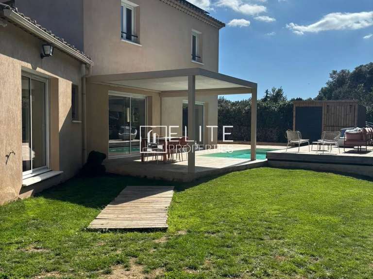 Maison Grasse - 4 chambres - 126m²