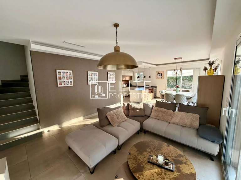 Maison Grasse - 4 chambres - 126m²