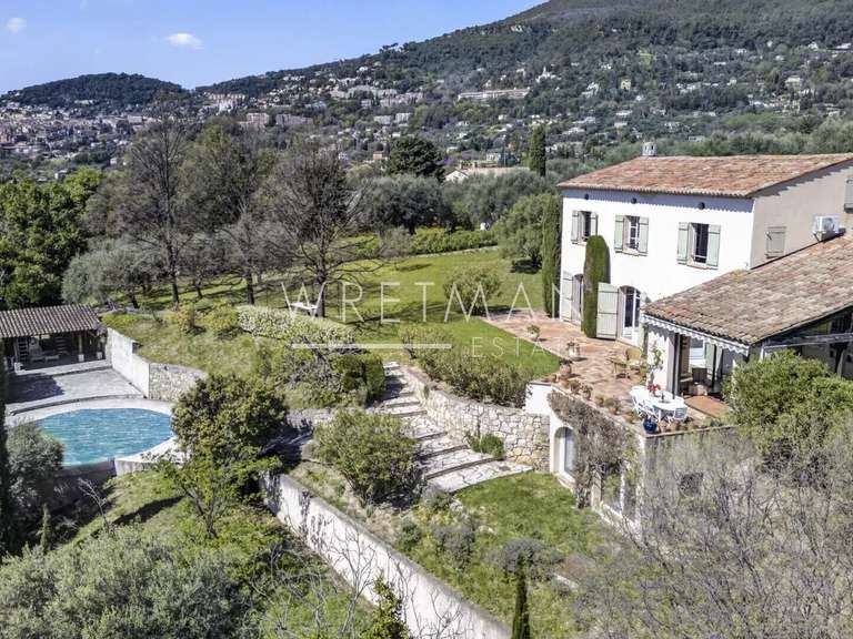 Maison Grasse - 5 chambres - 353m²