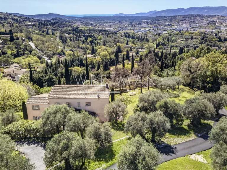 Maison Grasse - 5 chambres - 353m²