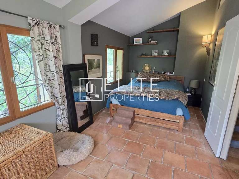 House Grasse - 5 bedrooms - 233m²