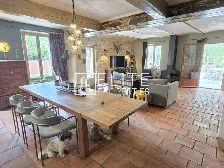House Grasse - 5 bedrooms - 233m²