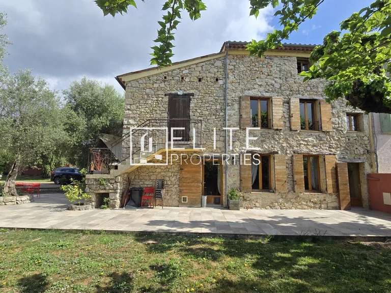 House Grasse - 5 bedrooms - 233m²