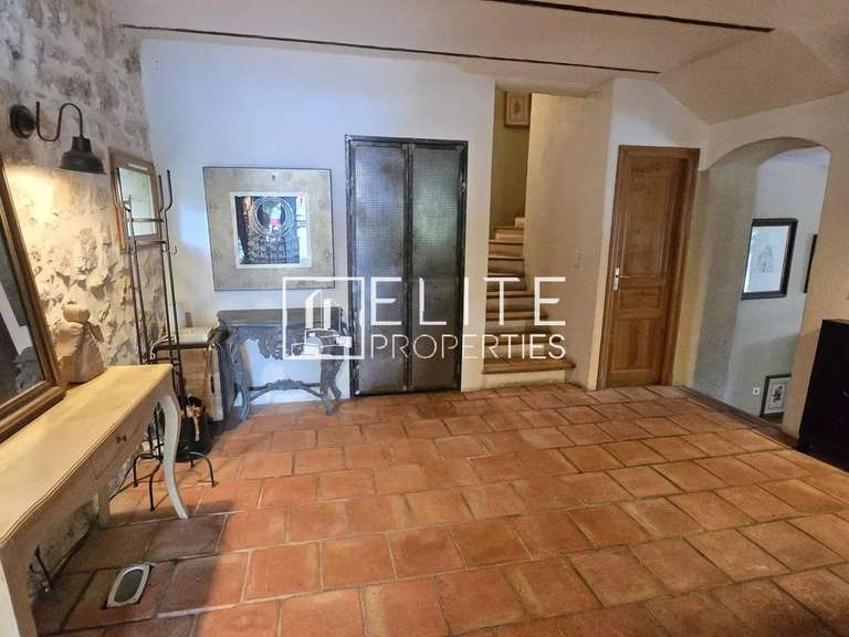 House Grasse - 5 bedrooms - 233m²