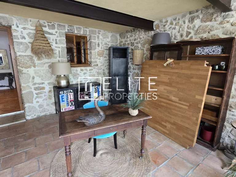 House Grasse - 5 bedrooms - 233m²