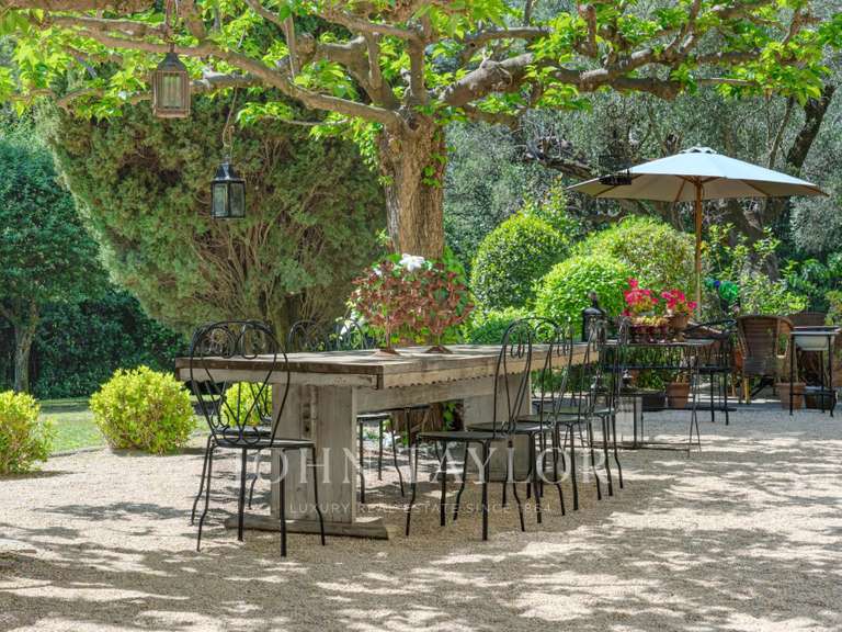 Maison Grasse - 7 chambres - 350m²