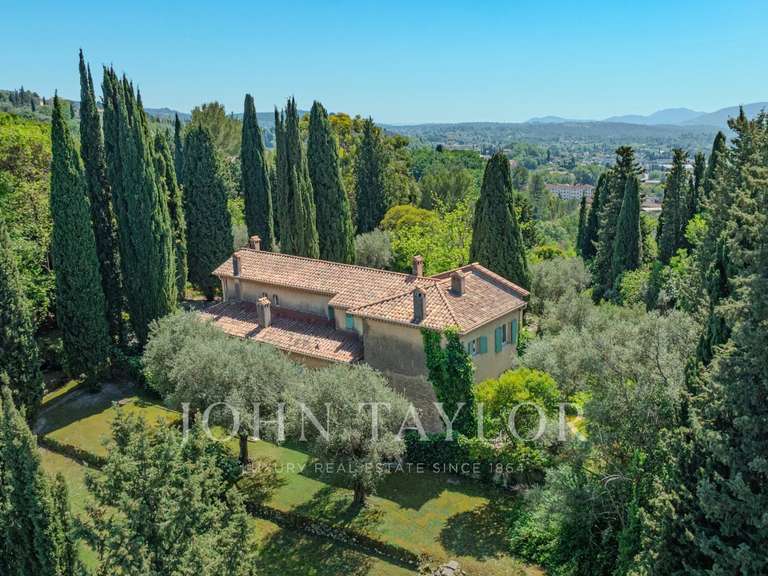 Maison Grasse - 7 chambres - 350m²
