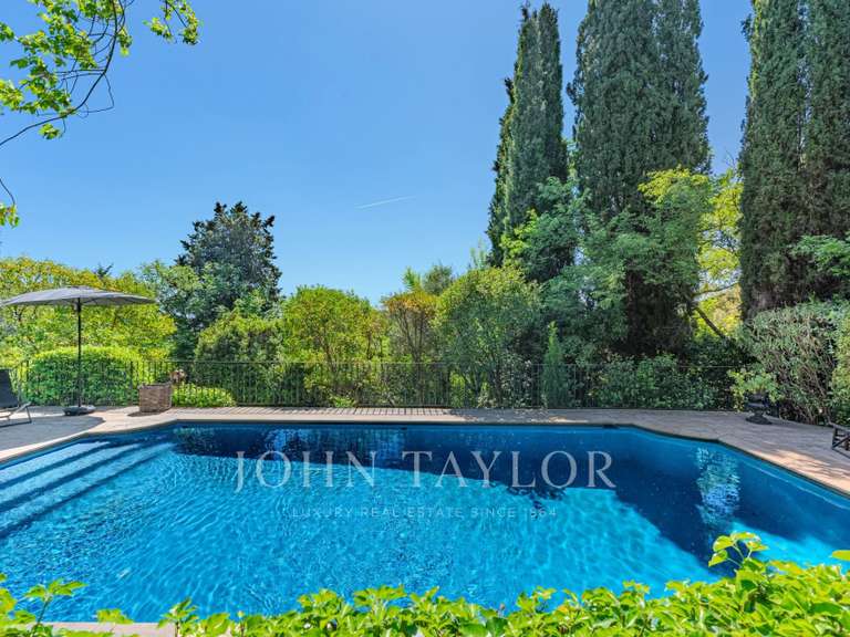 Maison Grasse - 7 chambres - 350m²