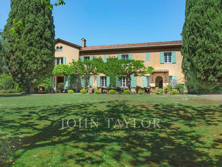 Maison Grasse - 7 chambres - 350m²