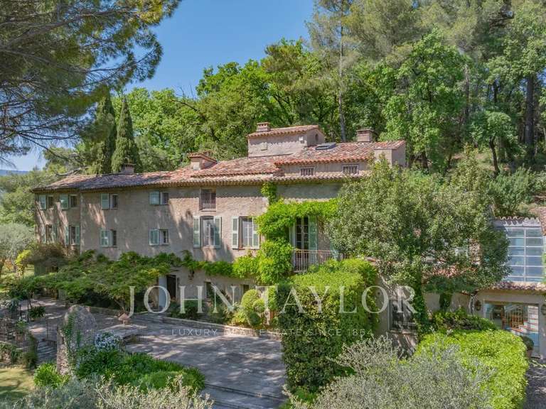 Maison Grasse - 9 chambres - 639m²