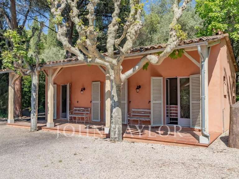 Maison Grasse - 9 chambres - 639m²