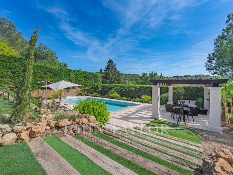 House Grasse - 4 bedrooms - 137m²