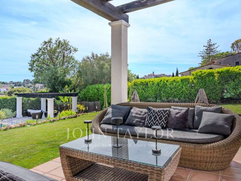 House Grasse - 4 bedrooms - 137m²