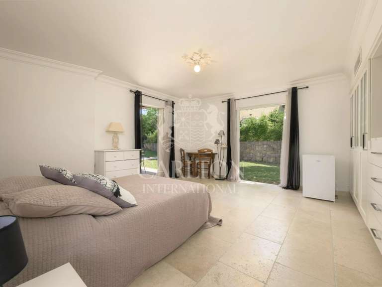 Maison Grasse - 4 chambres - 254m²