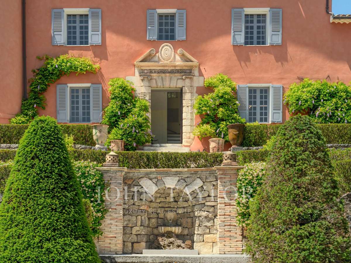 House Grasse