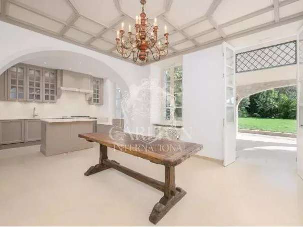 House Grasse - 5 bedrooms - 344m²