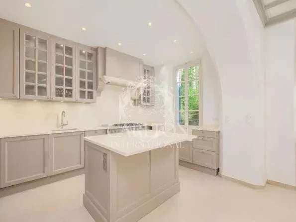 House Grasse - 5 bedrooms - 344m²
