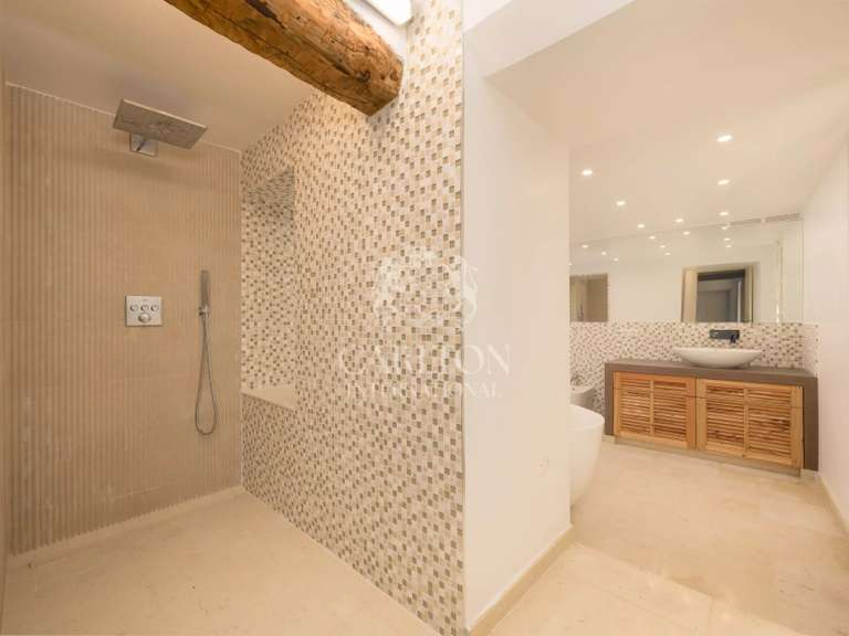 Maison Grasse - 5 chambres - 344m²