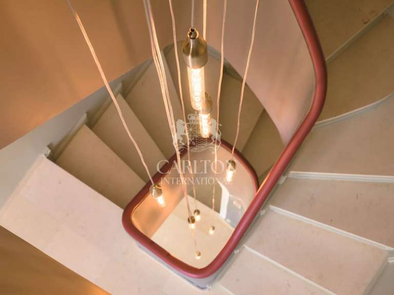 Maison Grasse - 5 chambres - 344m²