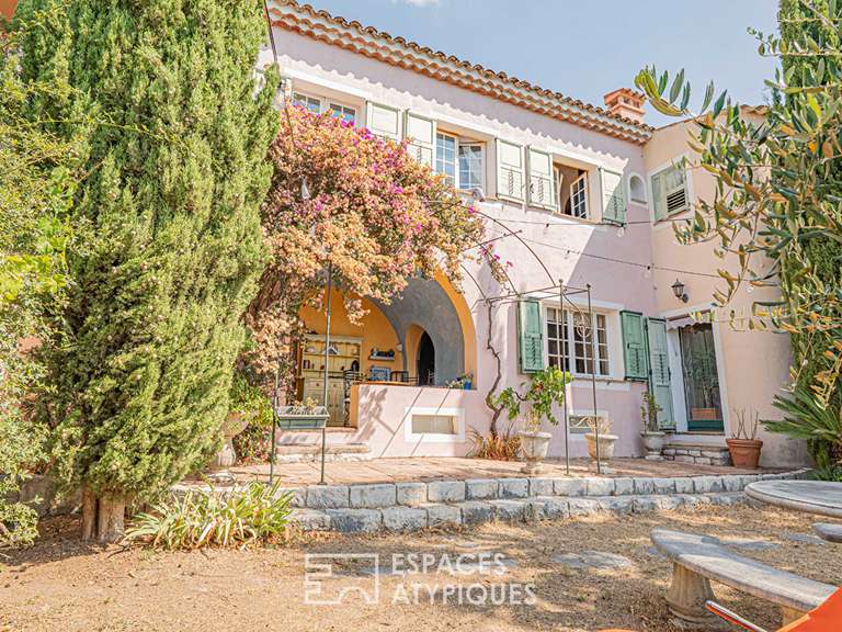 Maison Grasse - 8 chambres - 322m²