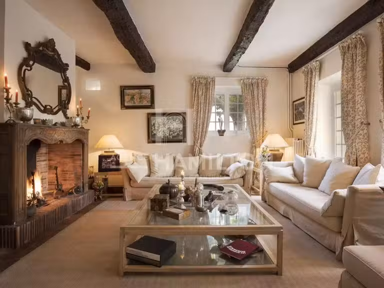 House Grasse - 520m²