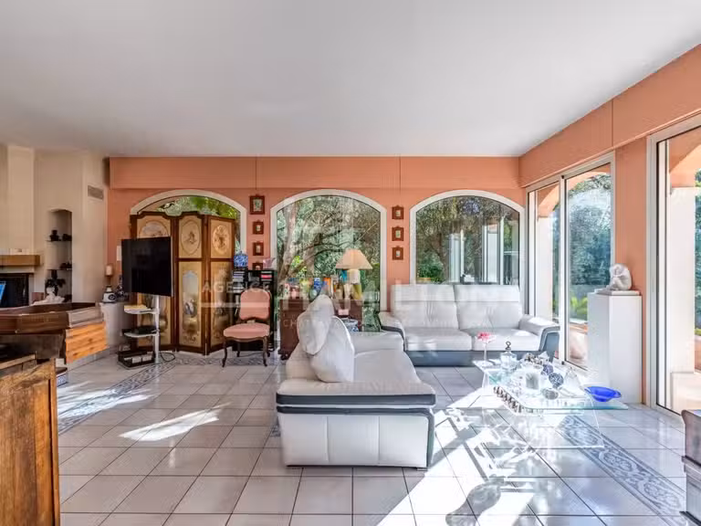House Grasse - 3 bedrooms - 310m²