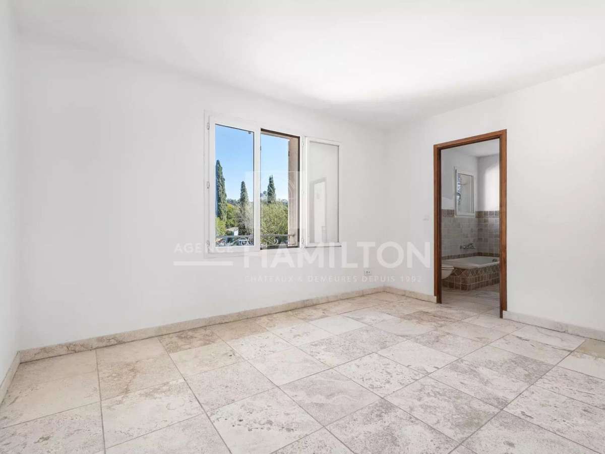 House Grasse