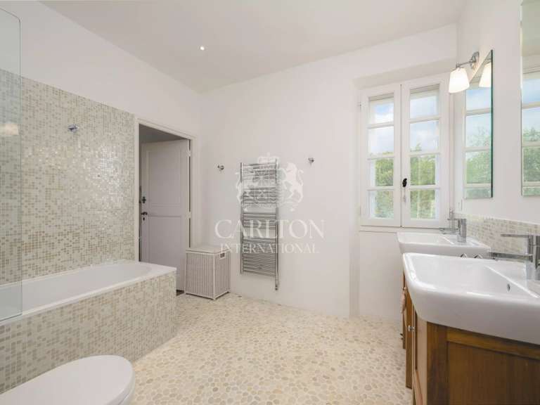 Maison Grasse - 9 chambres - 420m²