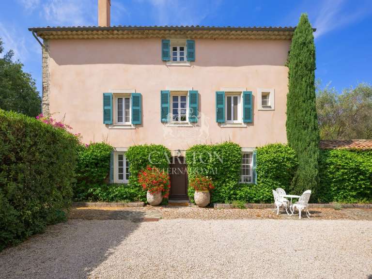 Maison Grasse - 9 chambres - 420m²