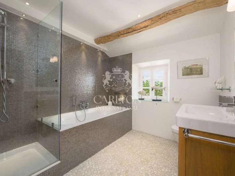 Maison Grasse - 9 chambres - 420m²
