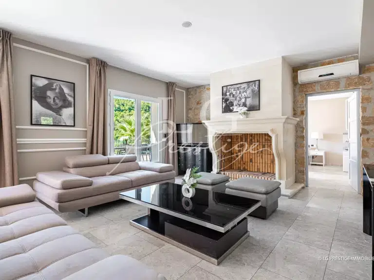 Maison Grasse - 7 chambres - 440m²