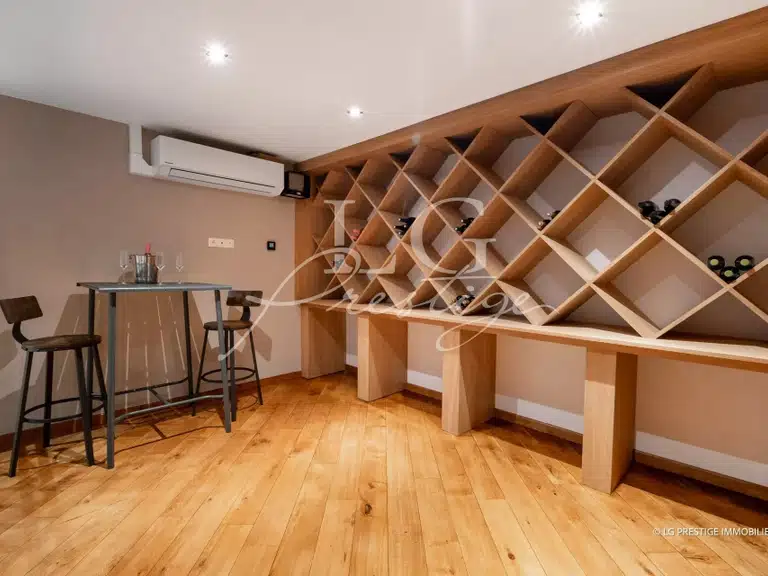 Maison Grasse - 7 chambres - 440m²