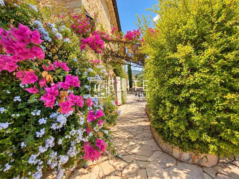 Maison Grasse - 143m²