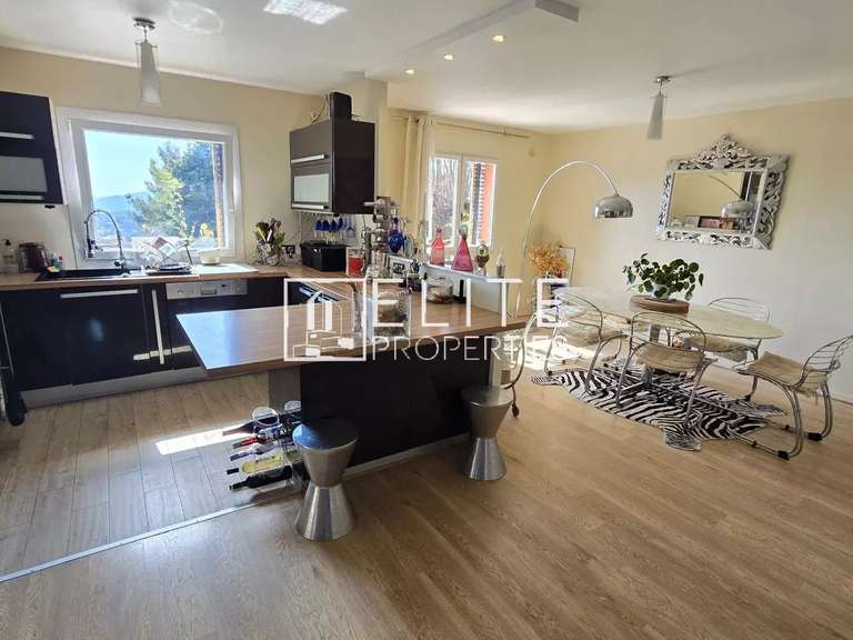 Maison avec Vue sur mer Grasse - 3 chambres - 120m²