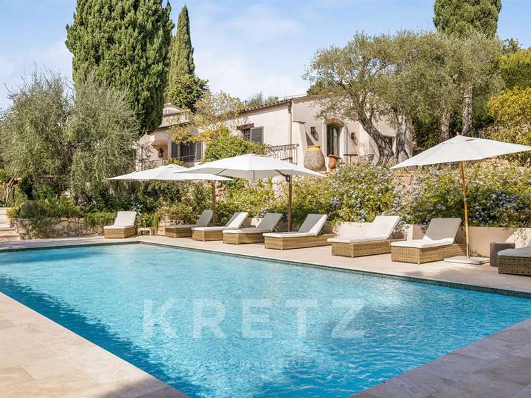 Maison Grasse - 4 chambres - 350m²