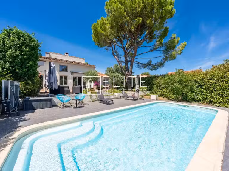 Maison Grasse - 3 chambres - 129m²